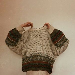 Meet your Posher, Ella